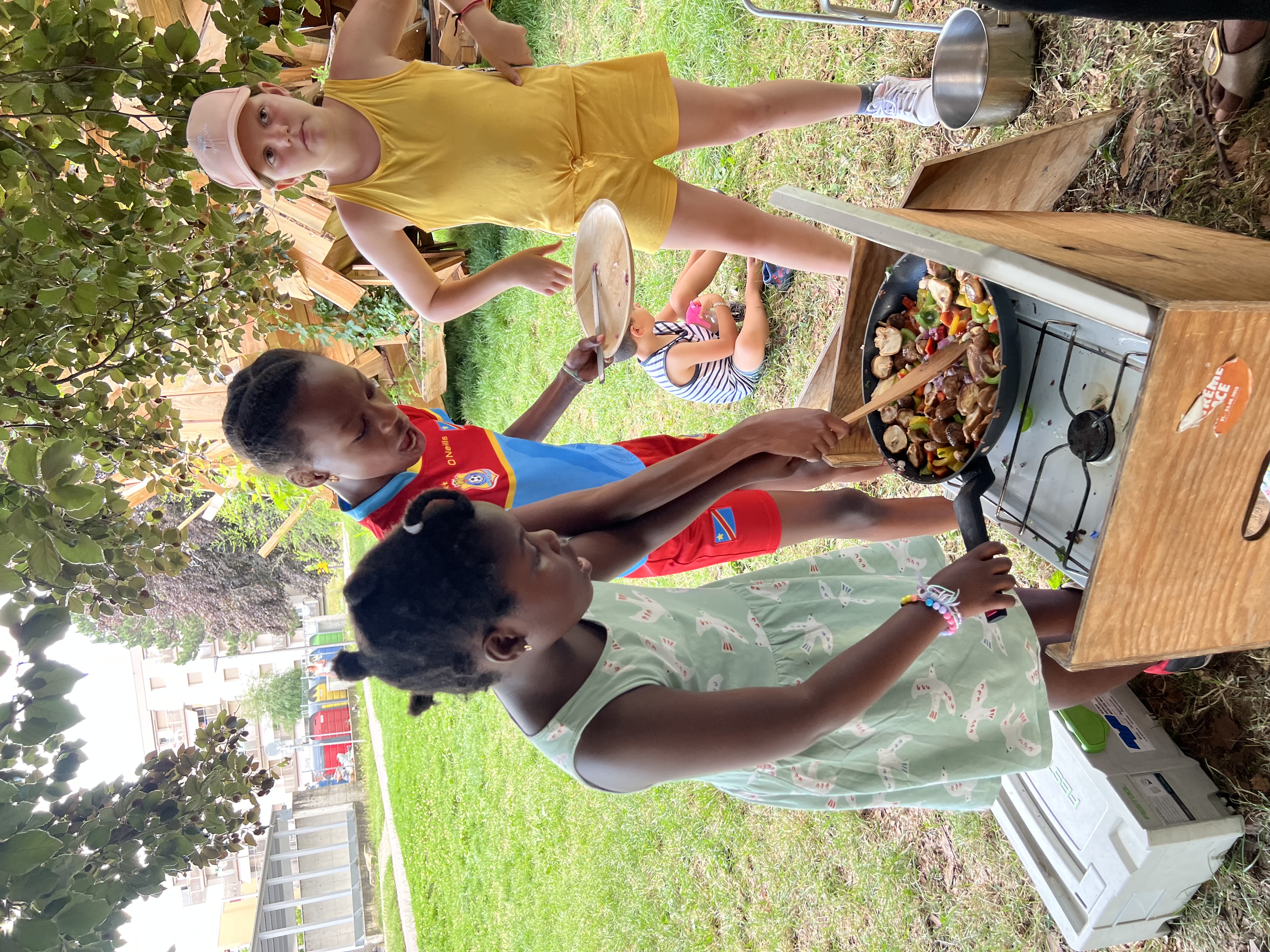 Les enfants de Villars-Vert font la cuisine avec nos Shitake